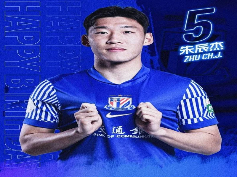 朱辰杰:自己在国家队算中生代球员,希望分享一些经验给年轻球员